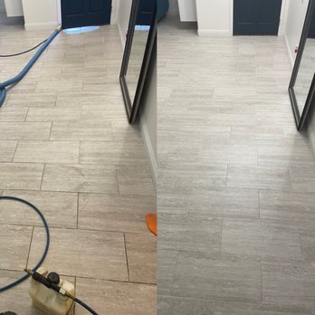 Tile and grout cleaning in Mesa entryway
